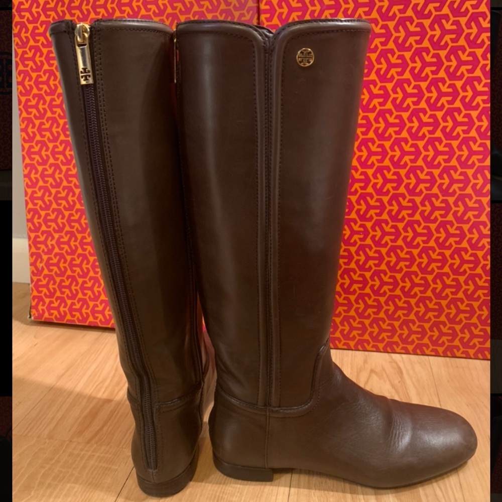 Tory Burch Irene Equestrian Woman's Boot Coconut Brown size 7
